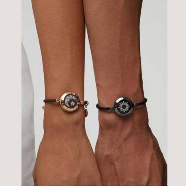 Matching Bracelets For Long Distance Couples